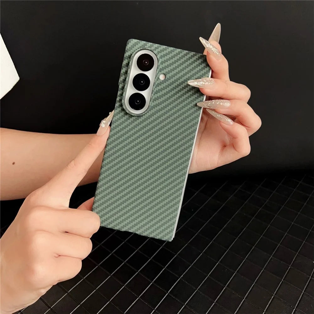 For Samsung Galaxy Z Fold8 Ultra Magnetic Case Carbon Fiber Texture PC Phone Cover with Screen Protector - Green - 2
