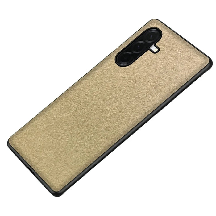 For Samsung Galaxy S26 FE Case Silk-Textured PU Leather Coated PC TPU Protective Phone Back Cover - Gold - 1