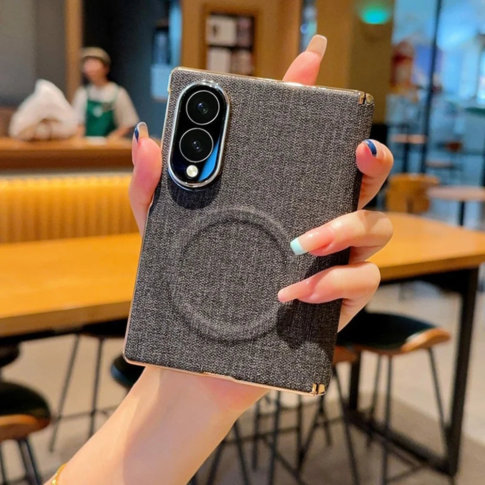For Samsung Galaxy Z Fold8 Magnetic Case Dual Axis Hinge Fabric Textured Leather + PC + TPU Phone Cover - Black - 1