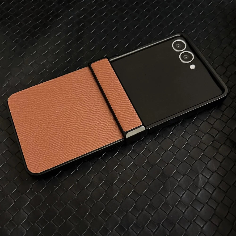 For Samsung Galaxy Z Flip7 5G Case Cross Texture Hinge Protection Leather + PC Foldable Phone Cover - Green - 4