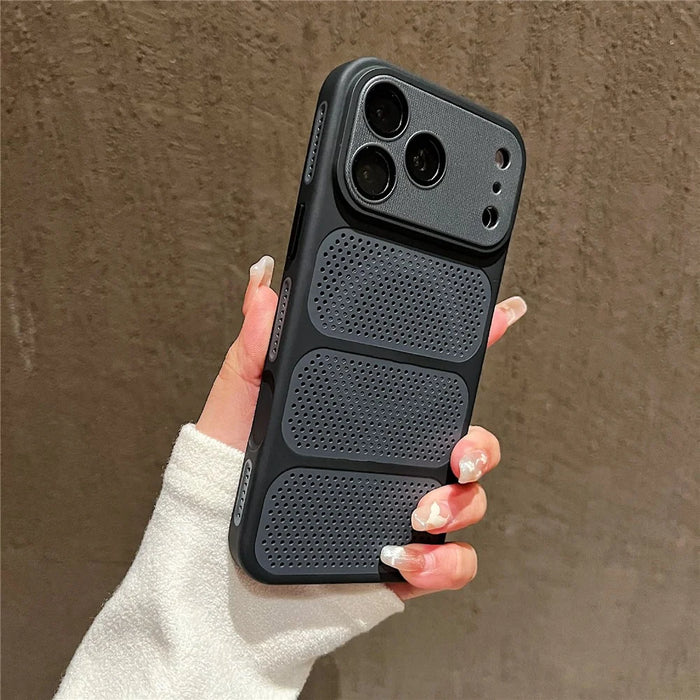 For iPhone 18 Pro Max  / 17 Pro Max Magnetic Case Three-Zone Cooling PC + TPU Scratch Resistant Phone Cover - Black - 1