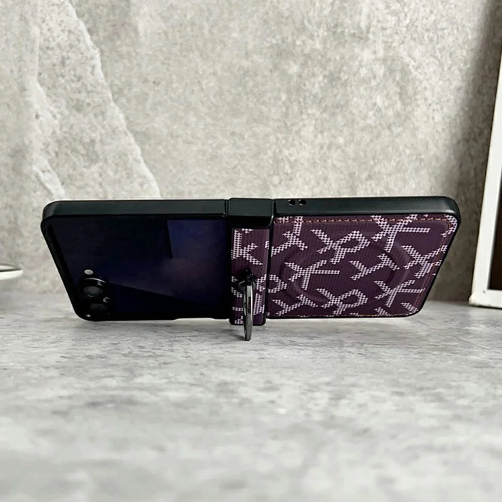 For Samsung Galaxy Z Flip7 5G Magnetic Case Pixelated Letter Pattern Leather + PC Folding Phone Cover with Ring Kickstand - Black - 6