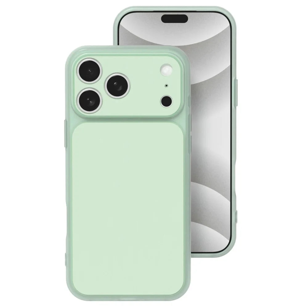 For iPhone 17 Pro Case Dual-Layer PC + TPU Shockproof Phone Cover - Green - 1