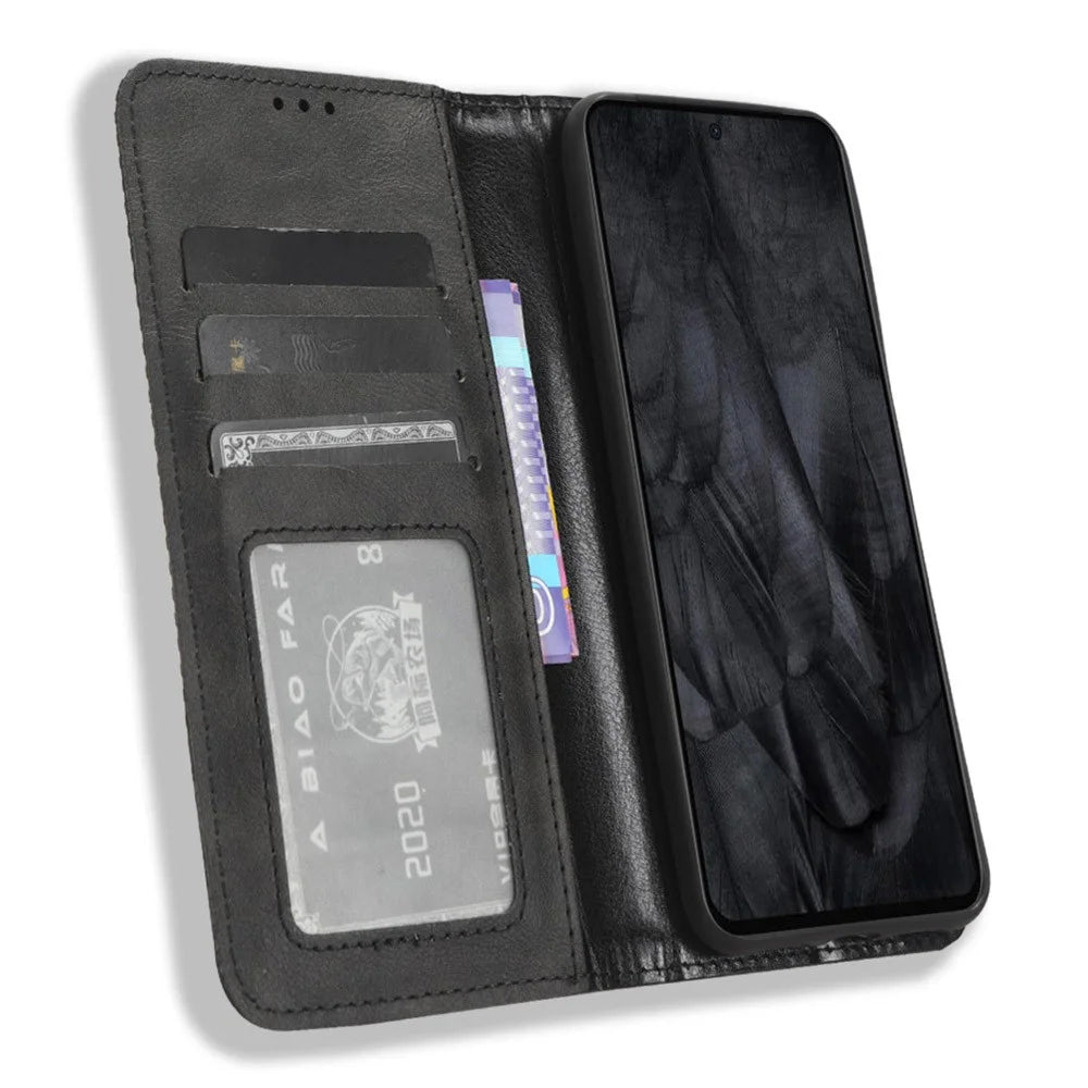 For Google Pixel 8 Magnetic Closure Phone Case PU Leather Cover Stand Wallet Retro Phone Protector - Black - 2