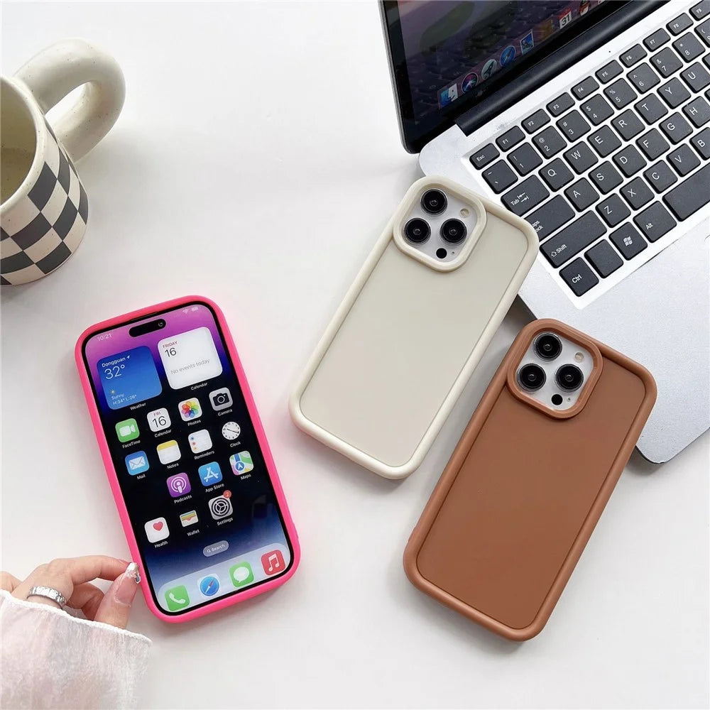 For iPhone 15 Pro Silicone Phone Case Anti-scratch Mobile Phone Back Protective Cover - White - 4