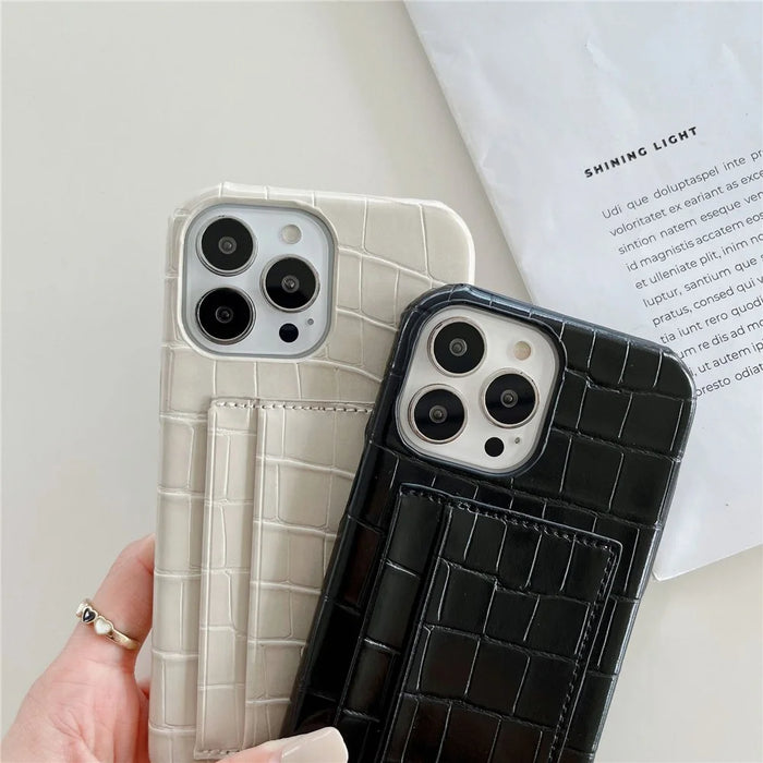 For iPhone 15 Shockproof Case Crocodile Textured PU+PC Phone Cover 2 Card Slots Anti-Drop Phone Shell with Strap - Black - 5