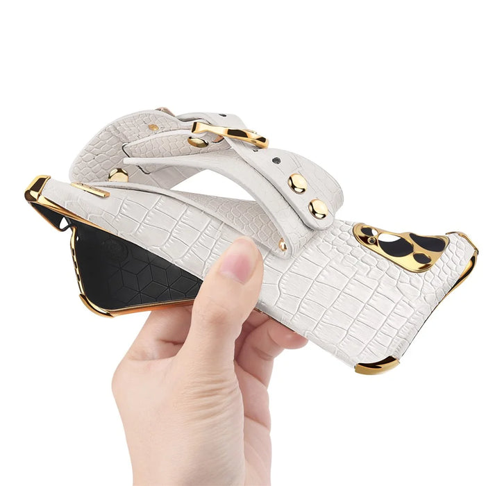 For iPhone 15 6D Electroplating Phone Cover PU Leather+TPU Back Case with Wristband Kickstand - White - 5
