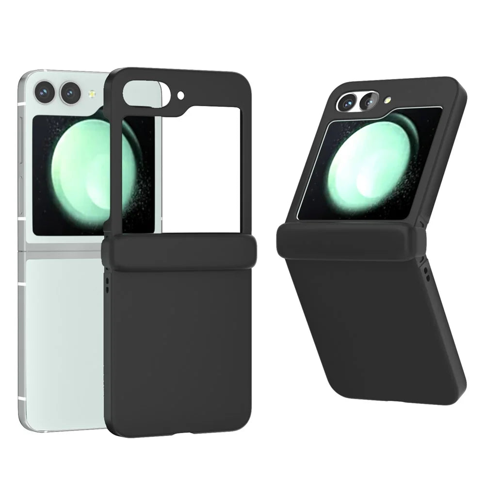 For Samsung Galaxy Z Flip7 FE 5G / Z Flip6 5G Case Skin-touch PC Phone Cover with Hinge Protection - Black - 1