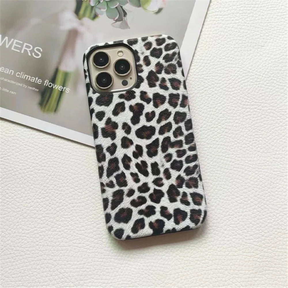 For iPhone 15 Pro Max Leopard Print Phone Case PC+PU Leather Back Cover (Not Complete Covering) - White - 2