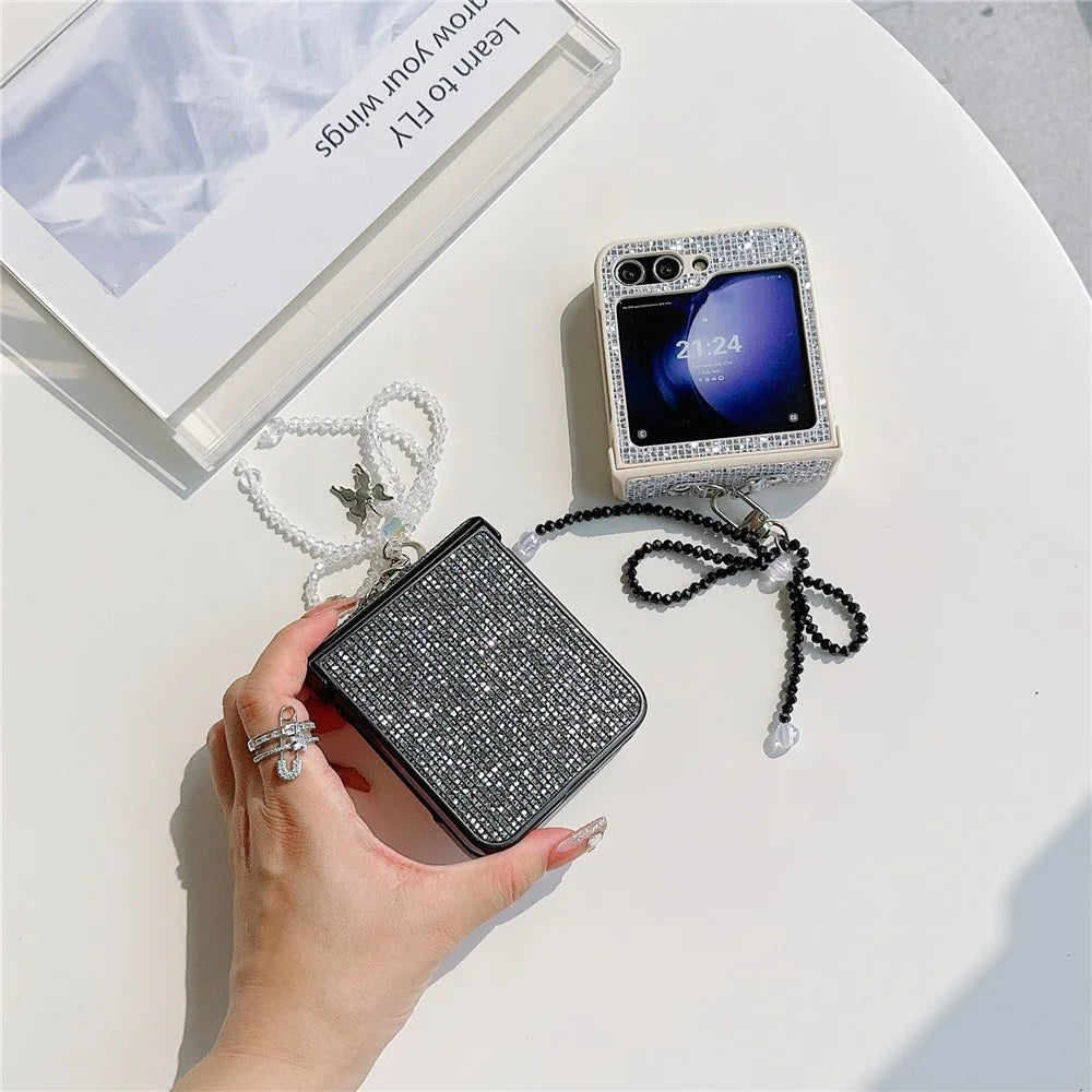 For Samsung Galaxy Z Flip5 5G Case Sequins Decor PC Phone Cover with Beaded Bowknot Pendant - Black  /  Grey - 6