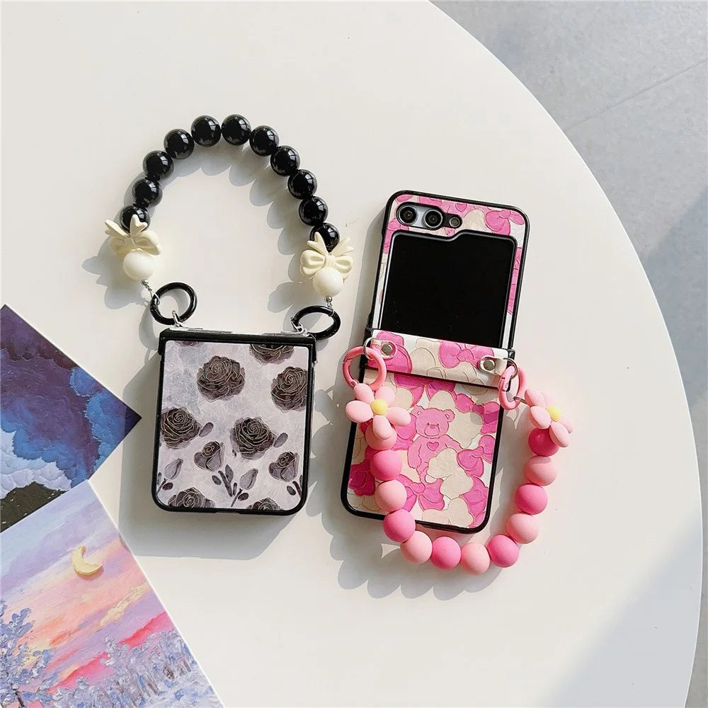 For Samsung Galaxy Z Flip5 5G Case Hinge Design Lacquered Pattern PU Leather+PC Phone Cover with Bead Chain - Pink Bow - 5