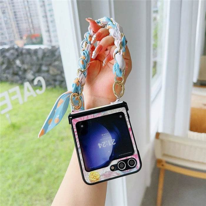 For Samsung Galaxy Z Flip5 5G   Case PU Leather+PC Phone Shell with Silk Scarf Chain Lacquered Pattern Design - Big Flower - 2