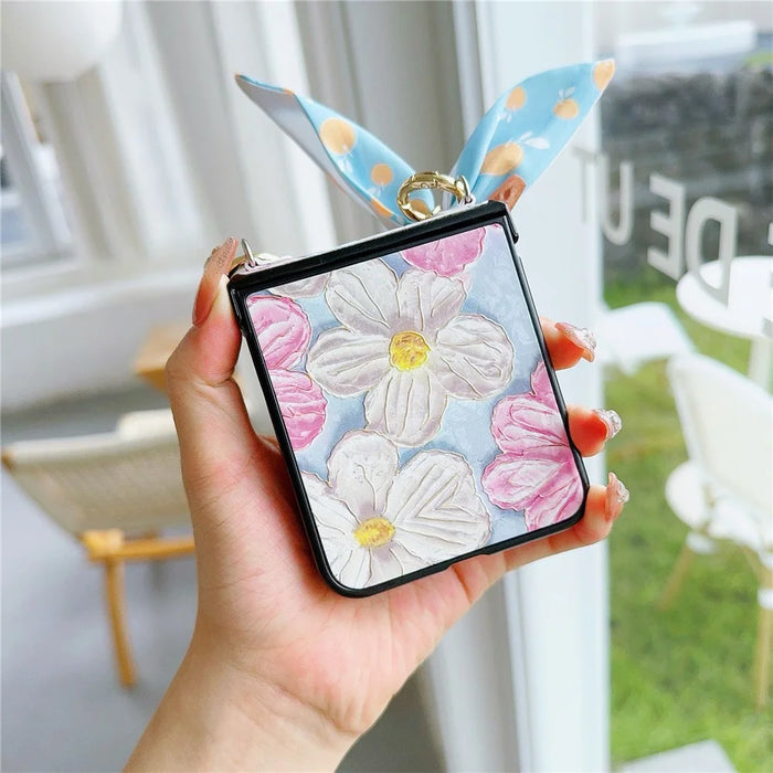 For Samsung Galaxy Z Flip5 5G   Case PU Leather+PC Phone Shell with Silk Scarf Chain Lacquered Pattern Design - Big Flower - 3