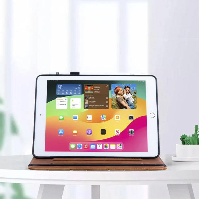 For iPad 10.2 (2021) / (2020) / (2019) / iPad Air 10.5 inch (2019) Case PU Leather Pattern Tablet Cover with Card Slots - Brown - 4