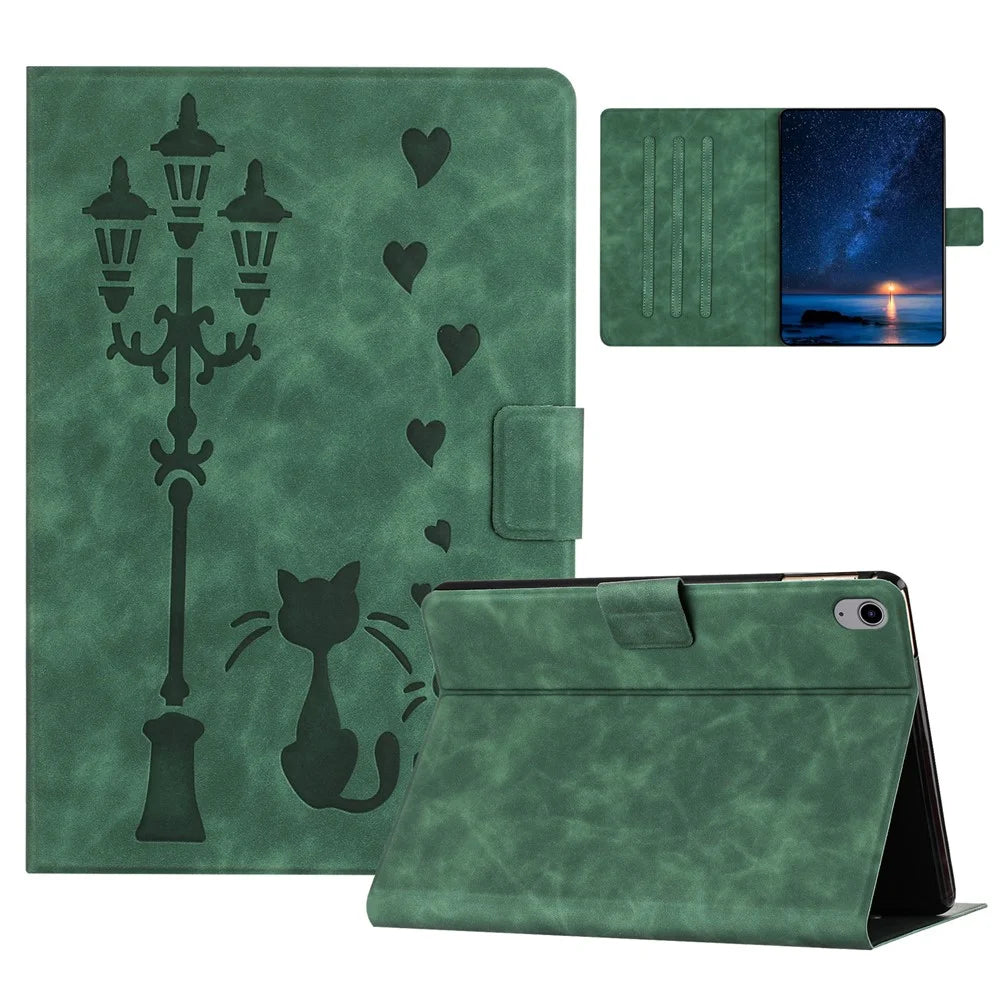For iPad (2025) / 10.9 (2022) Case Couple Cat Imprinted Microfiber Leather Smart Tablet Cover - Green - 1