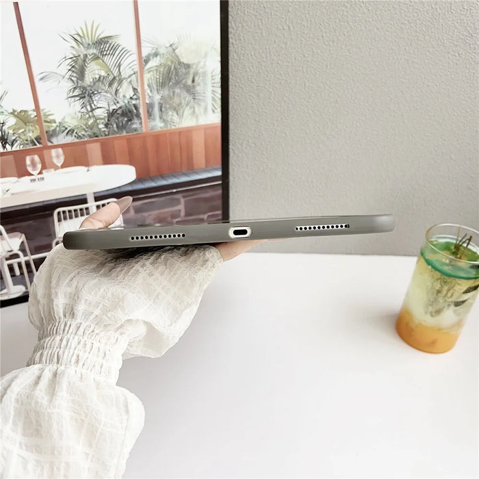 For iPad (2025)  /  10.9 (2022) Case Shockproof Soft TPU Tablet Cover with Pencil Holder - Grey - 4