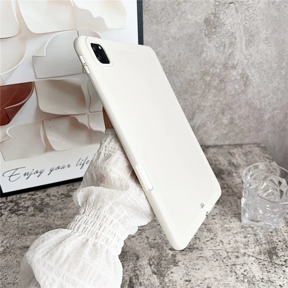 Tablet Case For iPad Pro 11 (2022)  /  (2021)  /  (2020) Shockproof Soft TPU Cover with Pencil Holder - White - 4