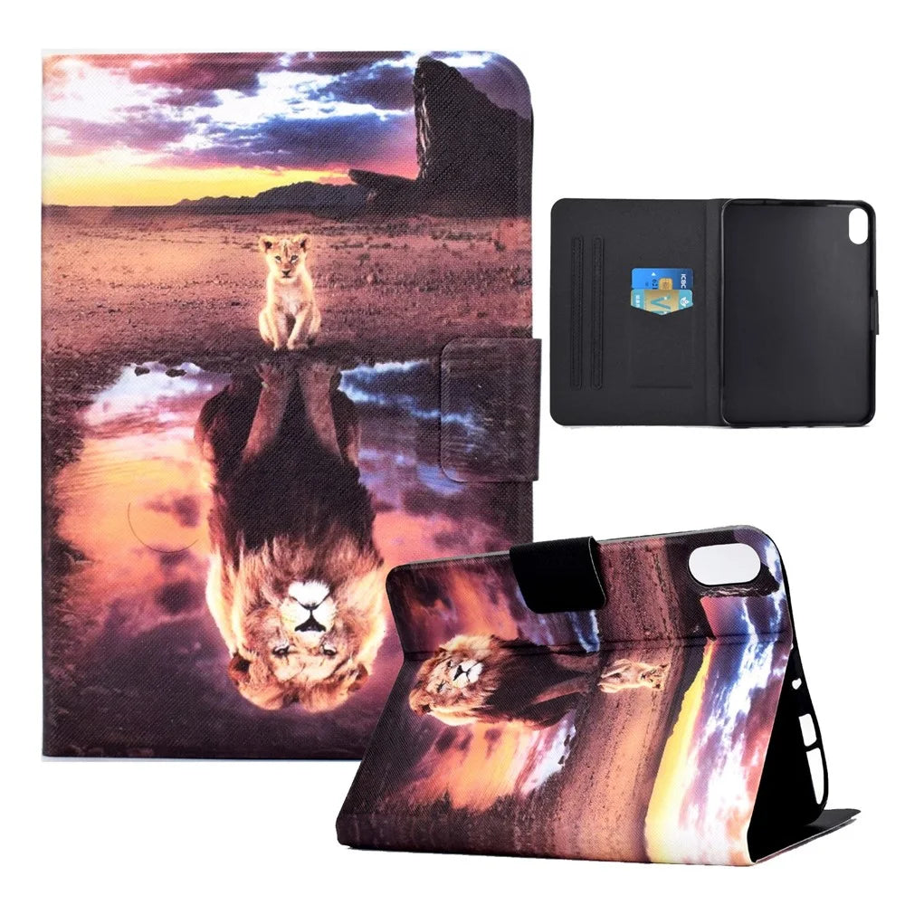 For iPad (2025) / 10.9 (2022) Pattern Printing Tablet Case PU Leather Stand Smart Cover with Card Holder - Lion  /  Leopard - 1