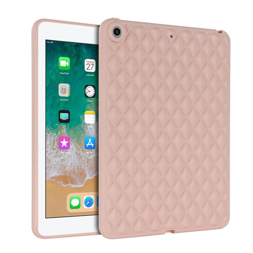 For iPad 9.7-inch (2017) / (2018) Back Cover Soft TPU Rhombus Pattern Tablet Case - Pink - 1