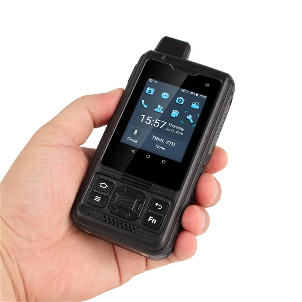 UNIWA B8000 2.4 Inch Smart Phone MT6739 1+8GB IP68 4G Waterproof Rugged Mobile Phone - 7