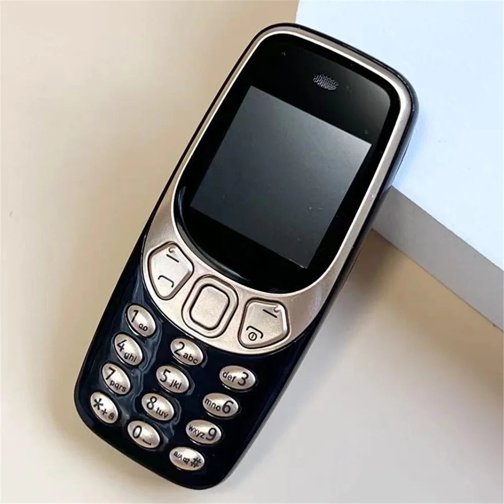 Q3308 1.33-Inch Mini Triple SIM Standby 2G Bar Phone - Black - 3