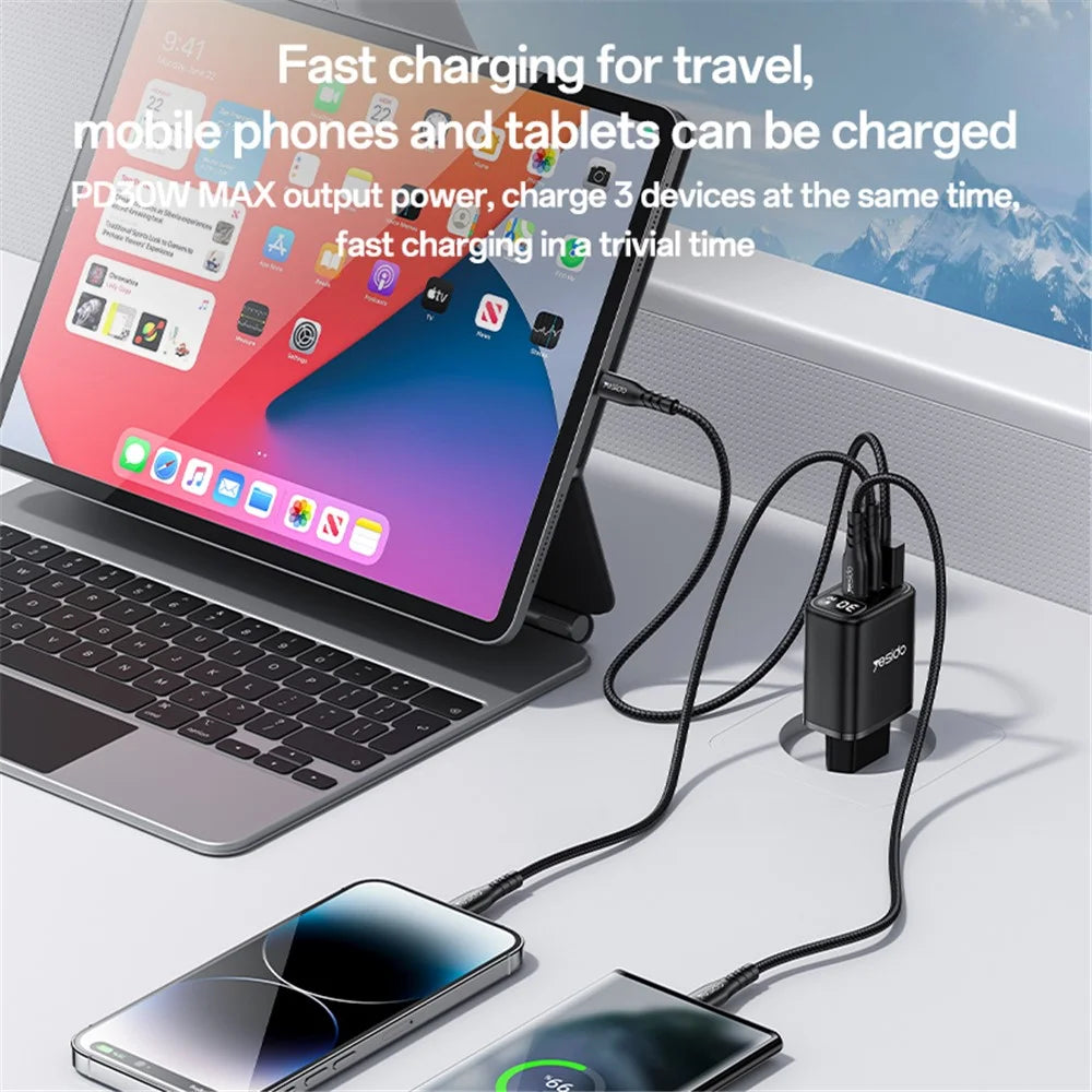 YESIDO YC69 Digital Display 30W Wall Charger 2 Type-C + 1 USB-A Phone Charging Adapter, EU Plug - 3