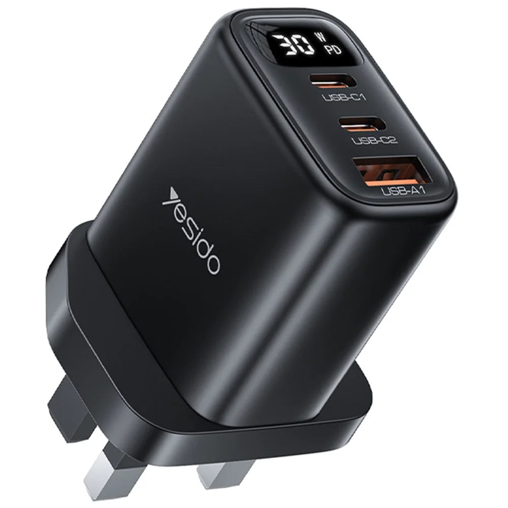 YESIDO YC88 Digital Display Wall Charger 2 Type-C + 1 USB-A 30W Phone Fast Charging Adapter, UK Plug - 1