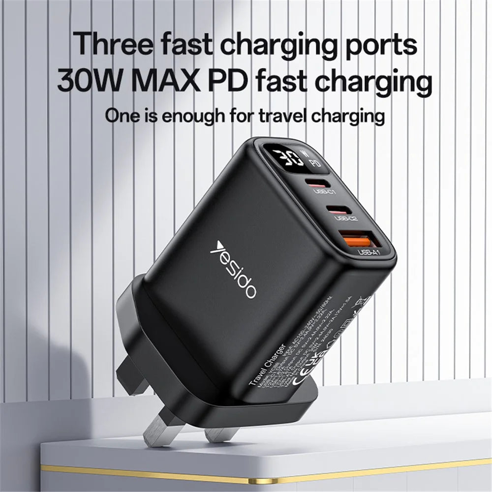 YESIDO YC88 Digital Display Wall Charger 2 Type-C + 1 USB-A 30W Phone Fast Charging Adapter, UK Plug - 2
