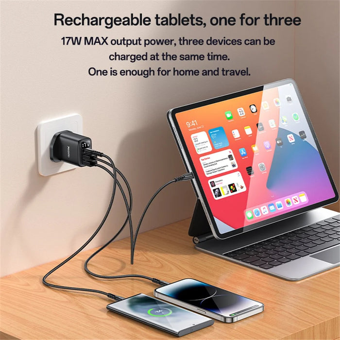 YESIDO YC86 17W Digital Display Wall Charger 2 USB + 1 Type-C Phone Charging Adapter, UK Plug - 3