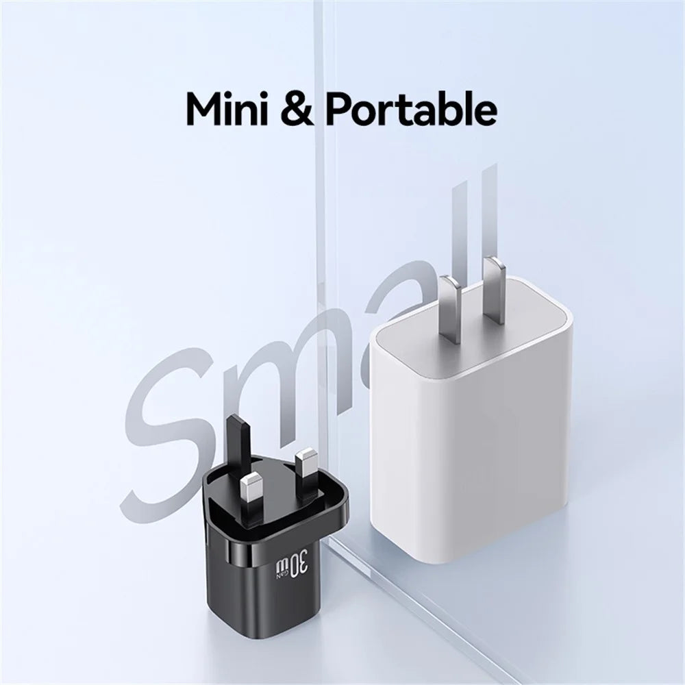 USAMS CC256 30W Dual Port GaN Charger Type-C + USB-A Fast Charging Adapter, UK Plug - White - 3