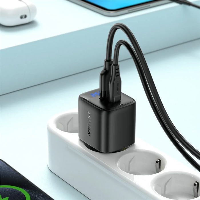 ACEFAST A114 PD 25W Dual Port GaN Charger with LED Display USB-C + USB-A Charger Adapter for Smartphones / Tablets - EU Plug - 5