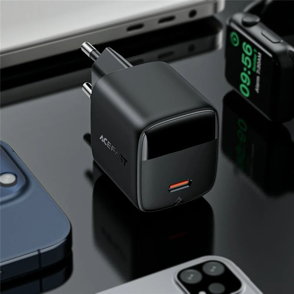 ACEFAST A115 PD 30W GaN USB-C Wall Charger with LED Display Fast Charger Adapter for Smartphones / Tablets - EU Plug - 5