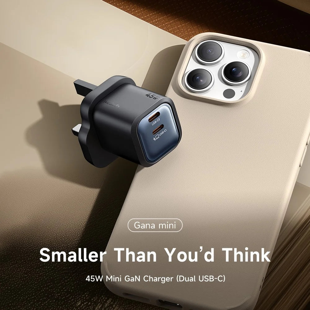 MCDODO CH-0992 UK Plug 45W Fast Charging Adapter Dual USB-C GaN Charger for iPhone iPad MacBook Samsung - Black - 3