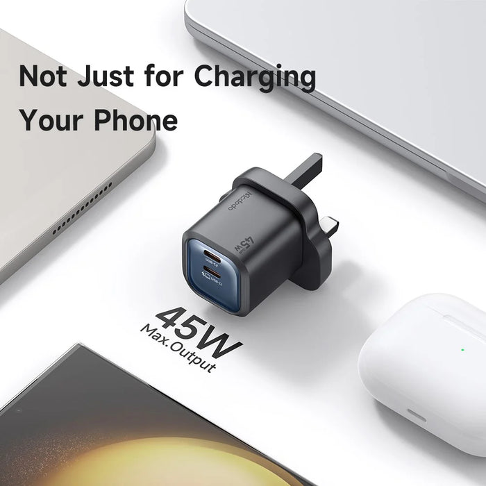 MCDODO CH-0992 UK Plug 45W Fast Charging Adapter Dual USB-C GaN Charger for iPhone iPad MacBook Samsung - Black - 6