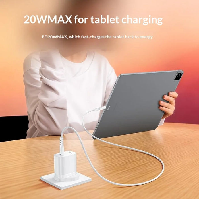 YESIDO YC151 UK Plug PD 20W USB-C Fast Charging Adapter Wall Charger with 1m Type-C Cable for iPhone iPad - White - 3