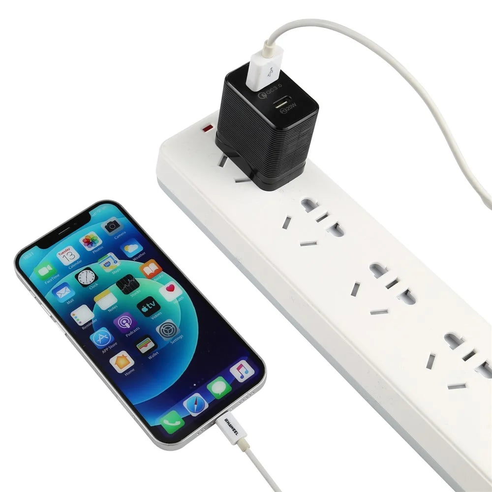 LZ-728 QC 3.0 USB+PD 20W Type-C Travel Wall Charger Fast Charging Phone Adapter for Xiaomi iPhone - Black US Plug - 3