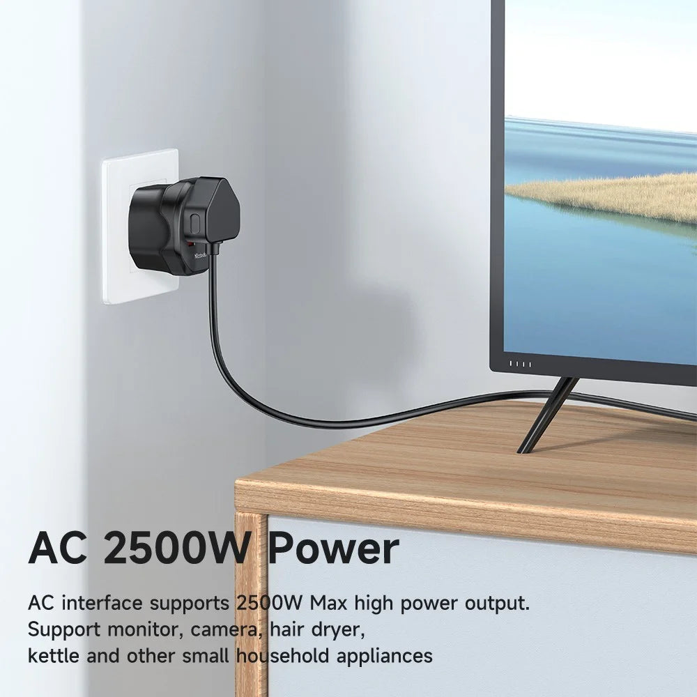 MCDODO CP-45 C1 Series Universal Travel Adapter 8-hole to UK / EU / US Plug Converter - UK Plug - 4