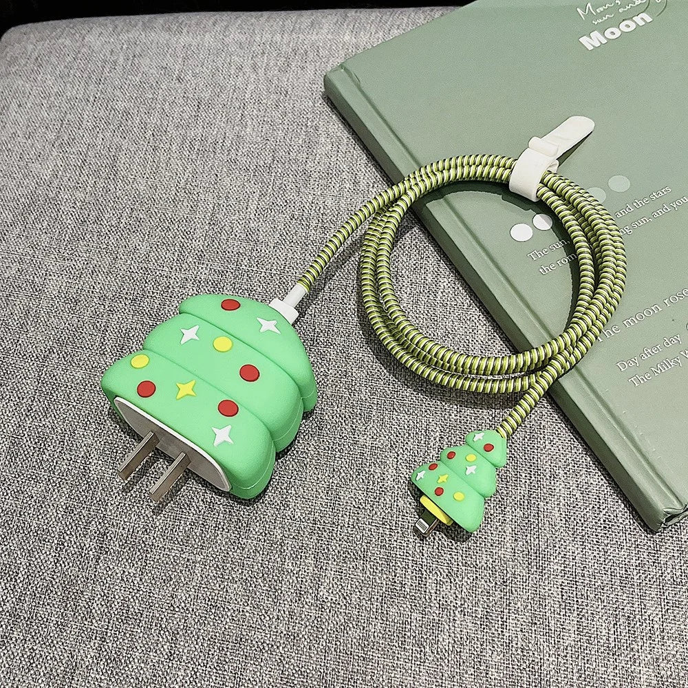 Christmas Style Silicone Cover for iPhone 18W / 20W Wall Charger Protective Case Set with Charging Cable Cover - Christmas Tree - 2