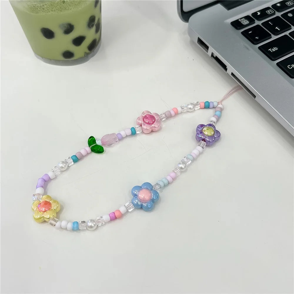 Beaded Phone Lanyard Wrist Strap Cute Flower Aesthetic Cell Phone Keychain Charm - 5