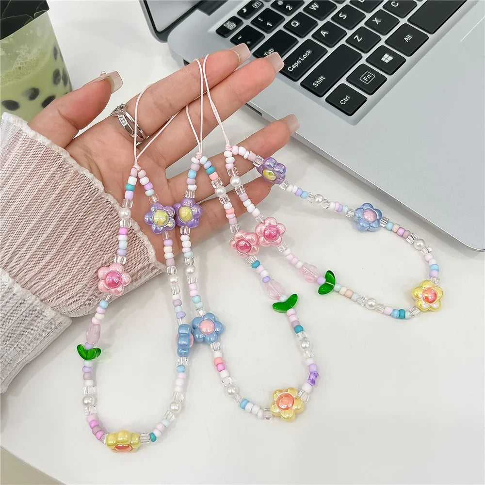 Beaded Phone Lanyard Wrist Strap Cute Flower Aesthetic Cell Phone Keychain Charm - 7