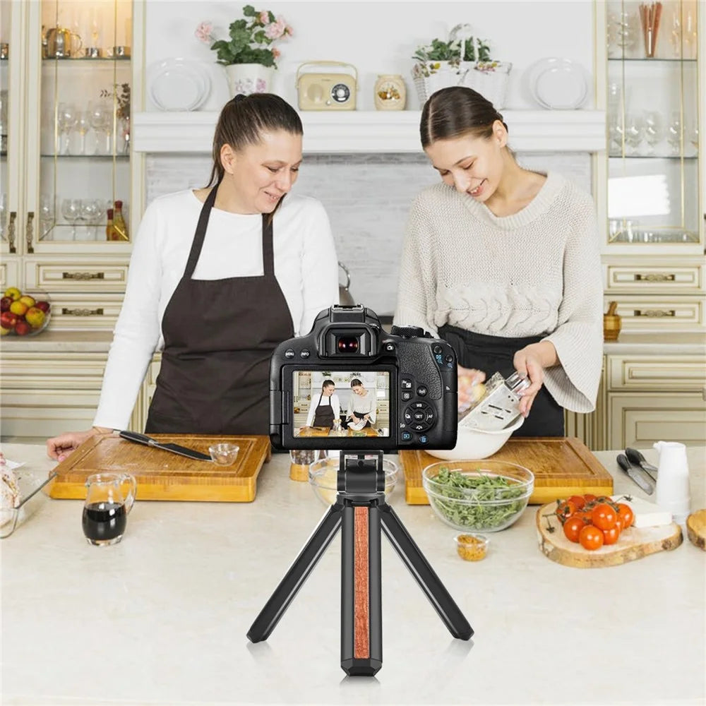 PULUZ PU621 Aluminum Alloy + Wood Anti Slip Adjustable Desktop Tripod with 1 / 4 Screw Mount for Camera Smartphone - 7