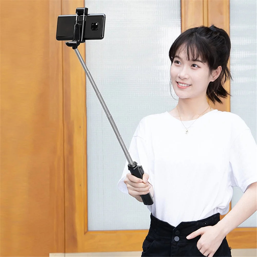 A31E Expandable Bluetooth-compatible Selfie Stick Tripod Stand with Phone Holder and LED Fill Light - 4