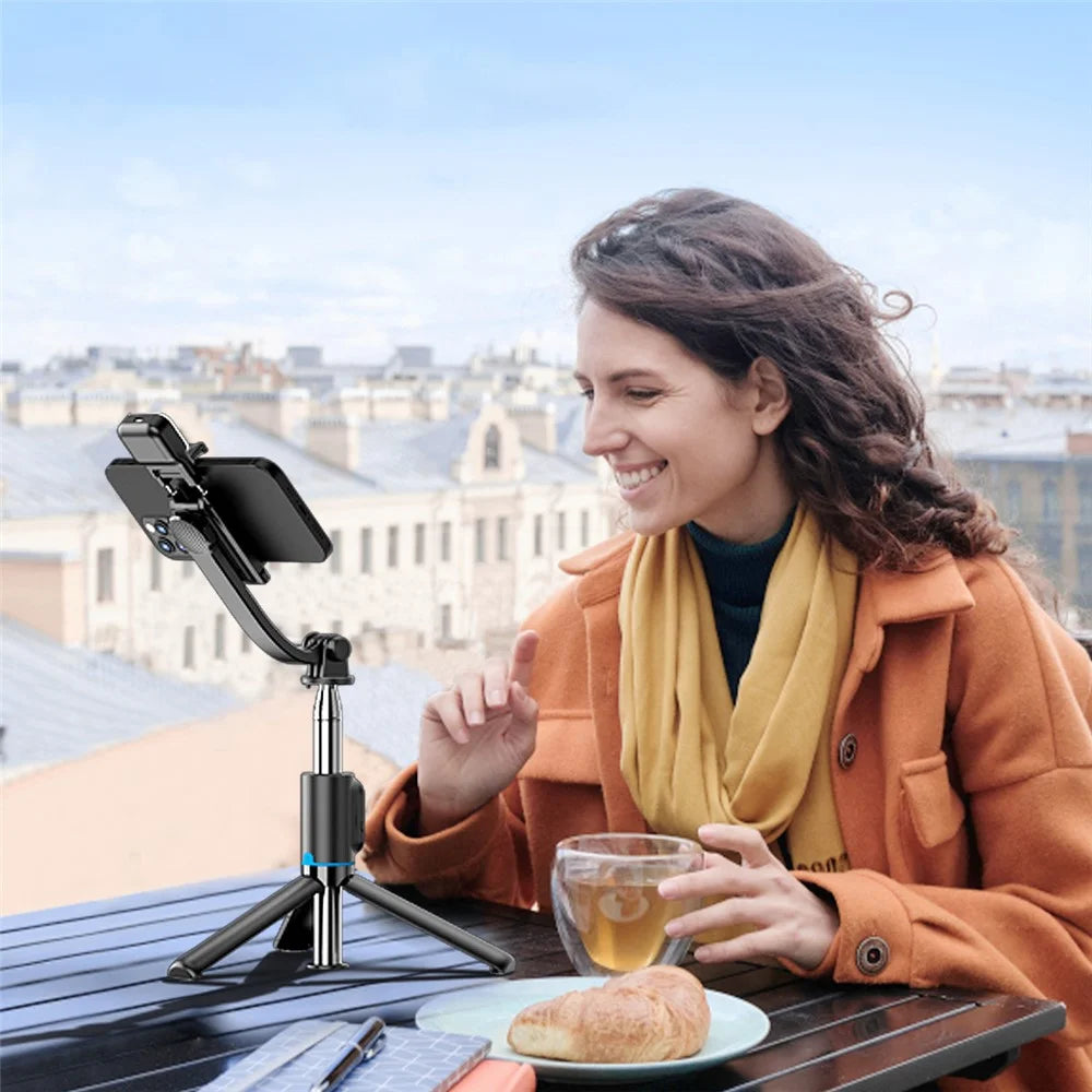C01S Selfie Stick Telescopic Tripod Stand LED Fill Light Detachable Phone Clip Holder with Bluetooth-compatible Remote Control - 6