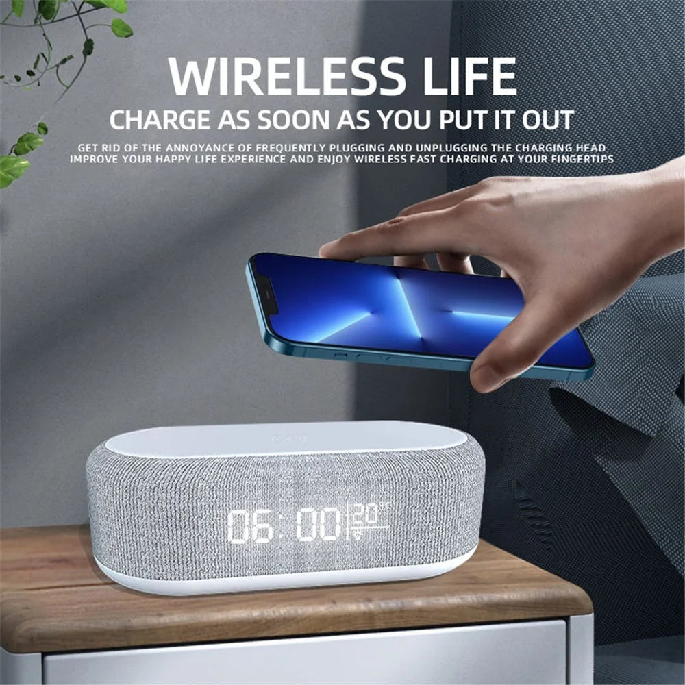 W852 Alarm Clocks 15W Wireless Charger 3 Modes Stepless Dimmable Night Lights with Temperature Display - 3