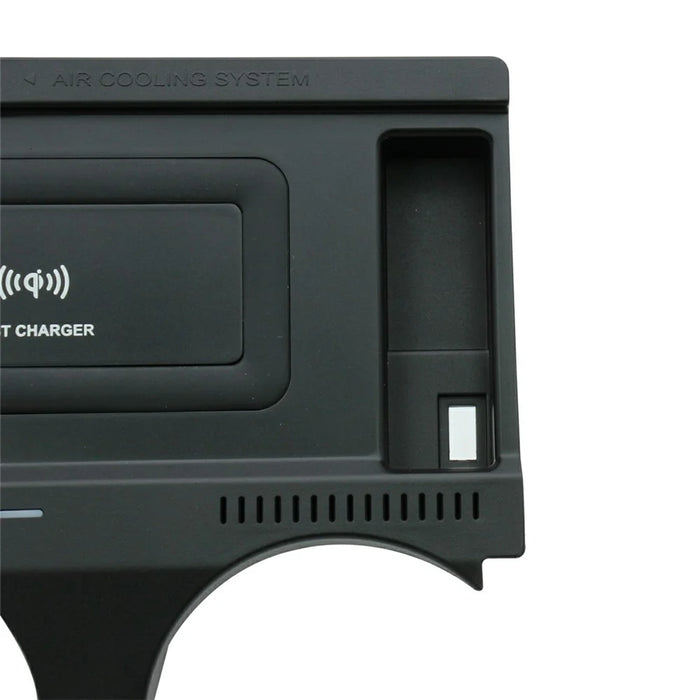 WINAUTO For X3 / X3M / G01 / G08 2018-2019 / X4 G02 2019-2020 Car Wireless Charger with QC3.0 Port - 2