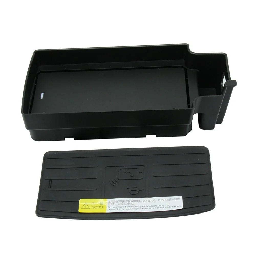WINAUTO For 2013-2018 Q3 15W Max Car Interior Automatic Sensing Wireless Charger - 5