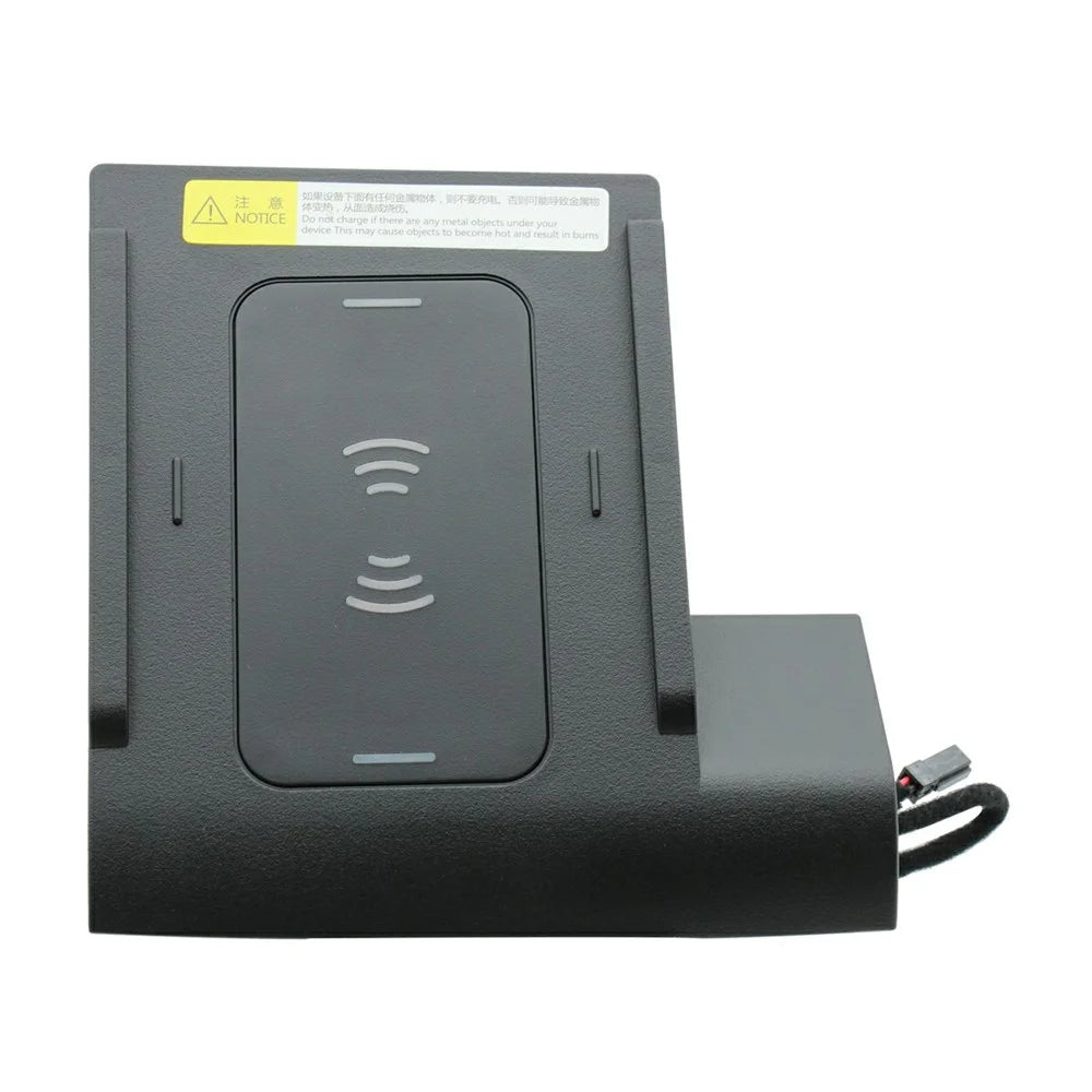 WINAUTO For Golf 7 2016-2018 Car Interior Wireless Charger Cellphone Wireless Charging Station - 2