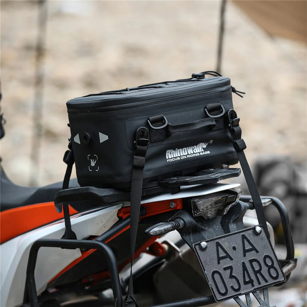 RHINOWALK MFT2306BK 16L Waterproof Side Case Expansion Bag Motorcycle Tail Bag Thermal Insulation with UFO Quick-Release Buckle - 4