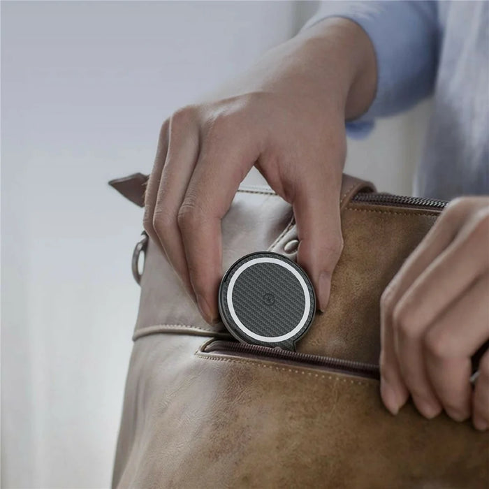 LDNIO MA20 15W Qi Wireless Charger Car Mount Gravity Positioning Air Vent Phone Holder with Carbon Fiber Texture - Black - 4