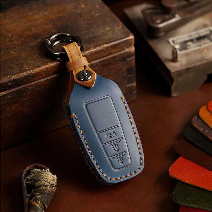 B038 Crazy Horse Cowhide Leather Sleeve 3-Button Car Key Remote Cover Protector Case for Toyota Corolla RAV4 Camry - Blue - 2